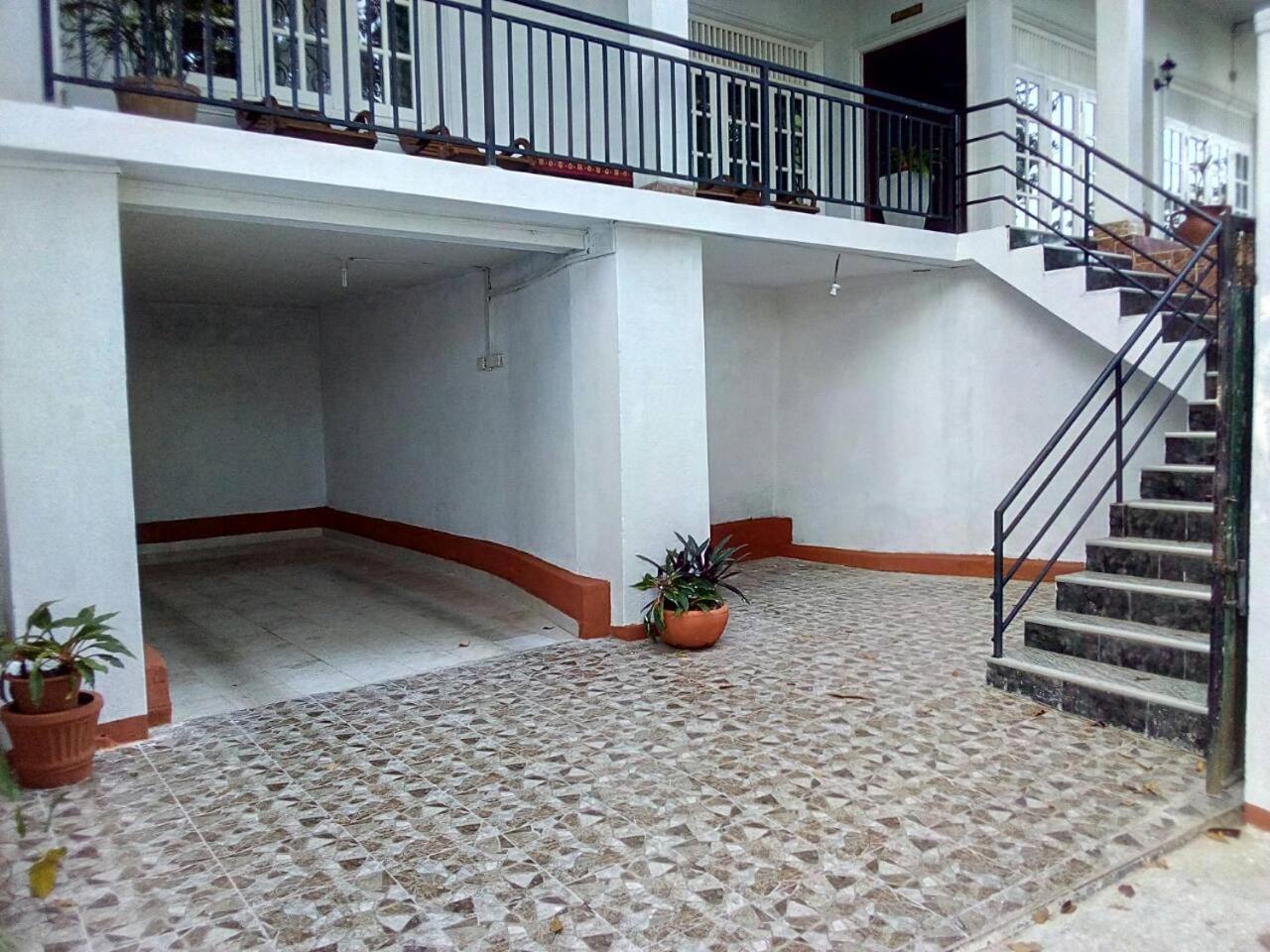 Kandy Hill Escape Exterior foto